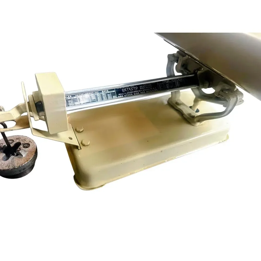 Vintage Detecto Baby Scale 30 lb Capacity Cream Metal Infant Scale